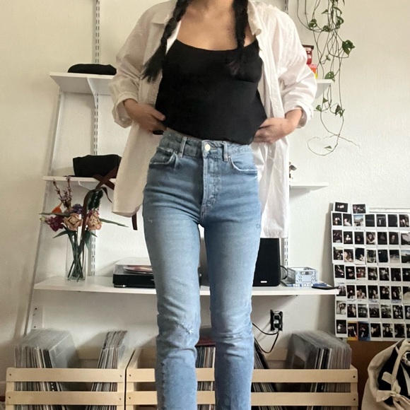 FREE PEOPLE HIGH WAISTED JEANS - Picture 2 of 6